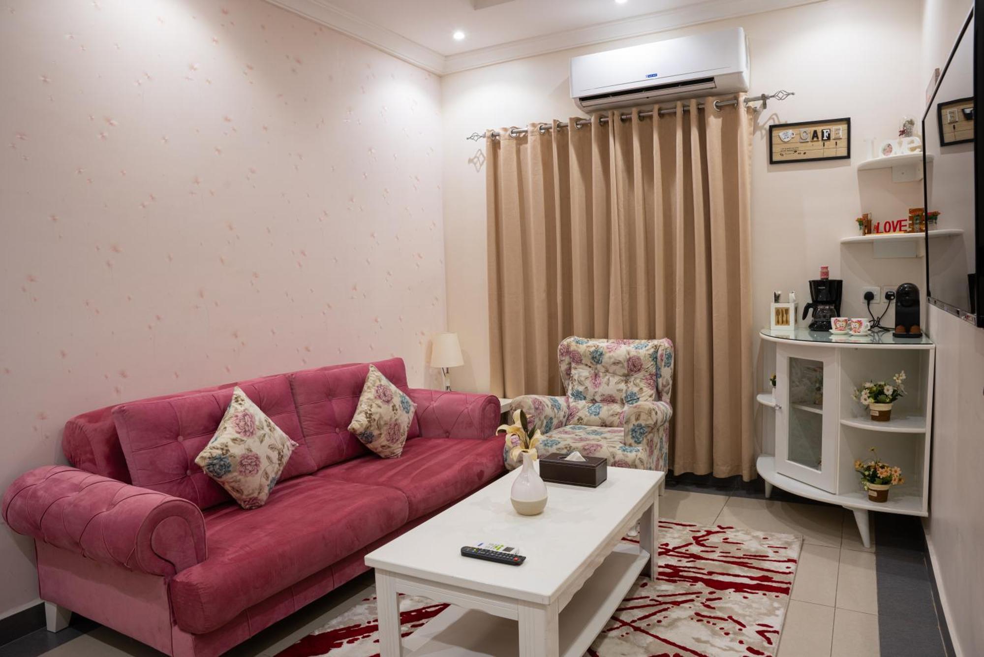 Dior Inn Apartment Hotel Джедда Экстерьер фото